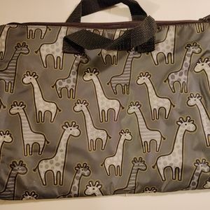 Thirty-one Super Swap-It Pocket Giraffe print